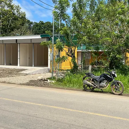 Apartamentos Sol Cahuita Exterior photo